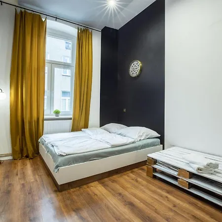 Apartament Apartament Piotrkowska 31 *